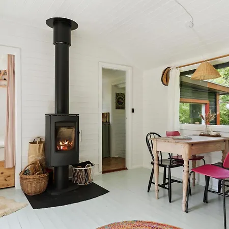 Stunning In With Kitchen Holiday home *