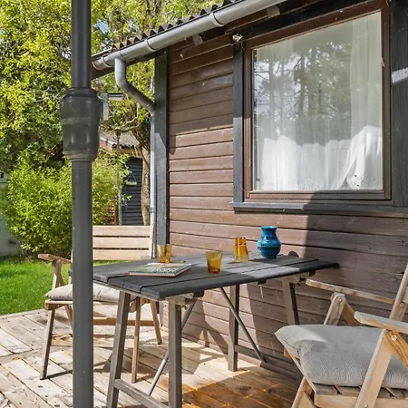 Holiday home Stunning In With Kitchen Asko